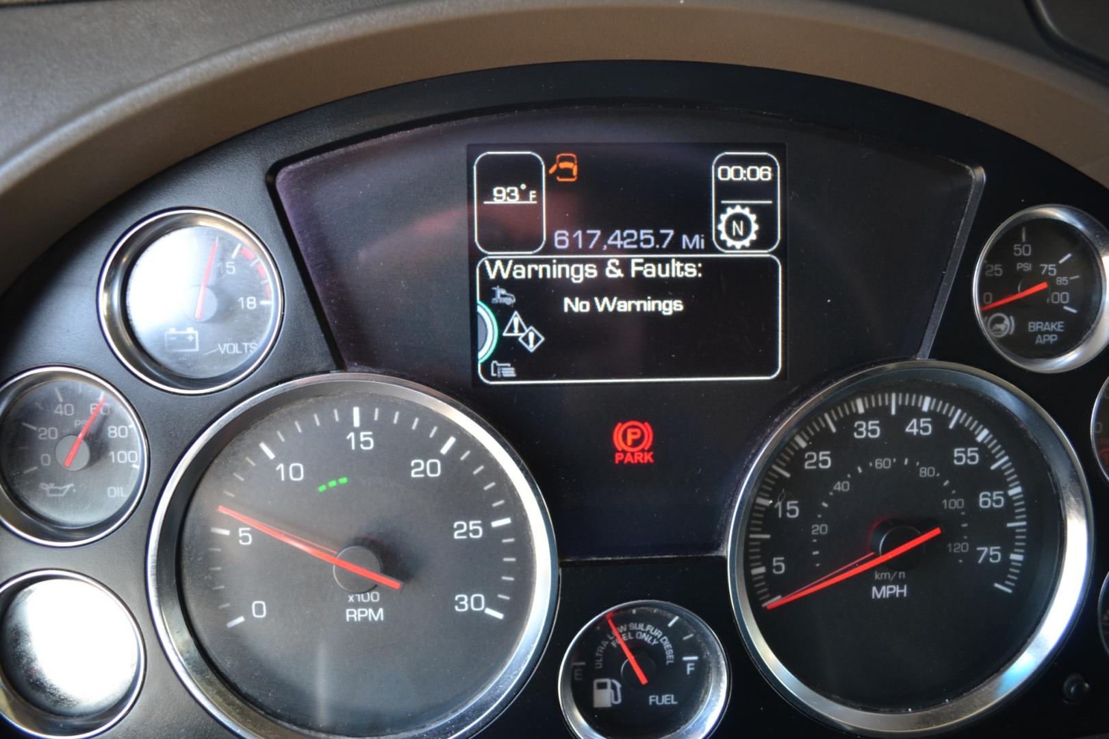 2017 MAROON KENWORTH T680 with an PACCAR MX13 12.9L 455HP engine, ULTRASHIFT 10SPD AUTOMATIC transmission, located at 9172 North Fwy, Houston, TX, 77037, (713) 910-6868, 29.887470, -95.411903 - 76" RAISED ROOF SLEEPER, DOUBLE BUNK, DUAL 135 GALLON FUEL TANKS, WB: 230", RATIO: 3.36, ALUMINUM WHEELS, BUILT-IN NAVIGATION, CRUISE CONTROL, POWER WINDOWS, LOCKS, & MIRRORS, ENGINE BRAKE, 53,200LB GVWR - Photo#14